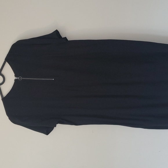 Embroider dress - Picture 4 of 4